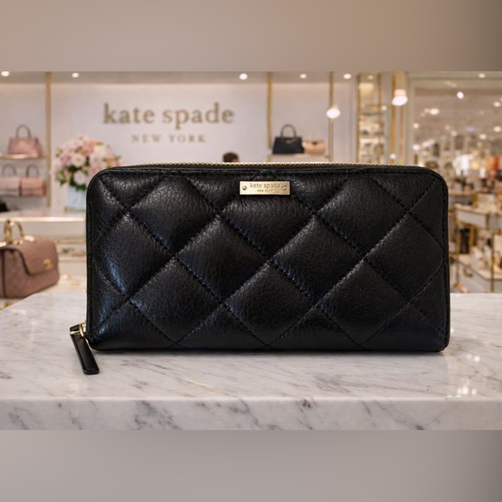 Kate Spade Quilted Zip Around Wallet - NWOT